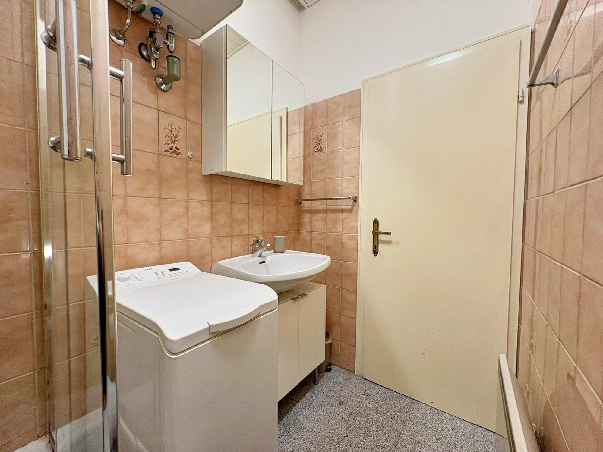 Spacious And Near Metro I Close To Parks I Akh Apartment เวียนนา ภายนอก รูปภาพ