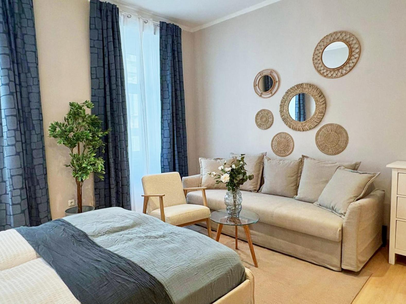Spacious And Near Metro I Close To Parks I Akh Apartment เวียนนา ภายนอก รูปภาพ